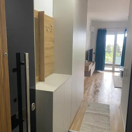 Apartman Hanna With Free Garage Parking *